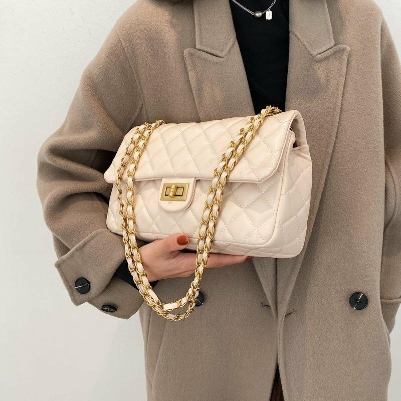 Leather shoulder bag for women