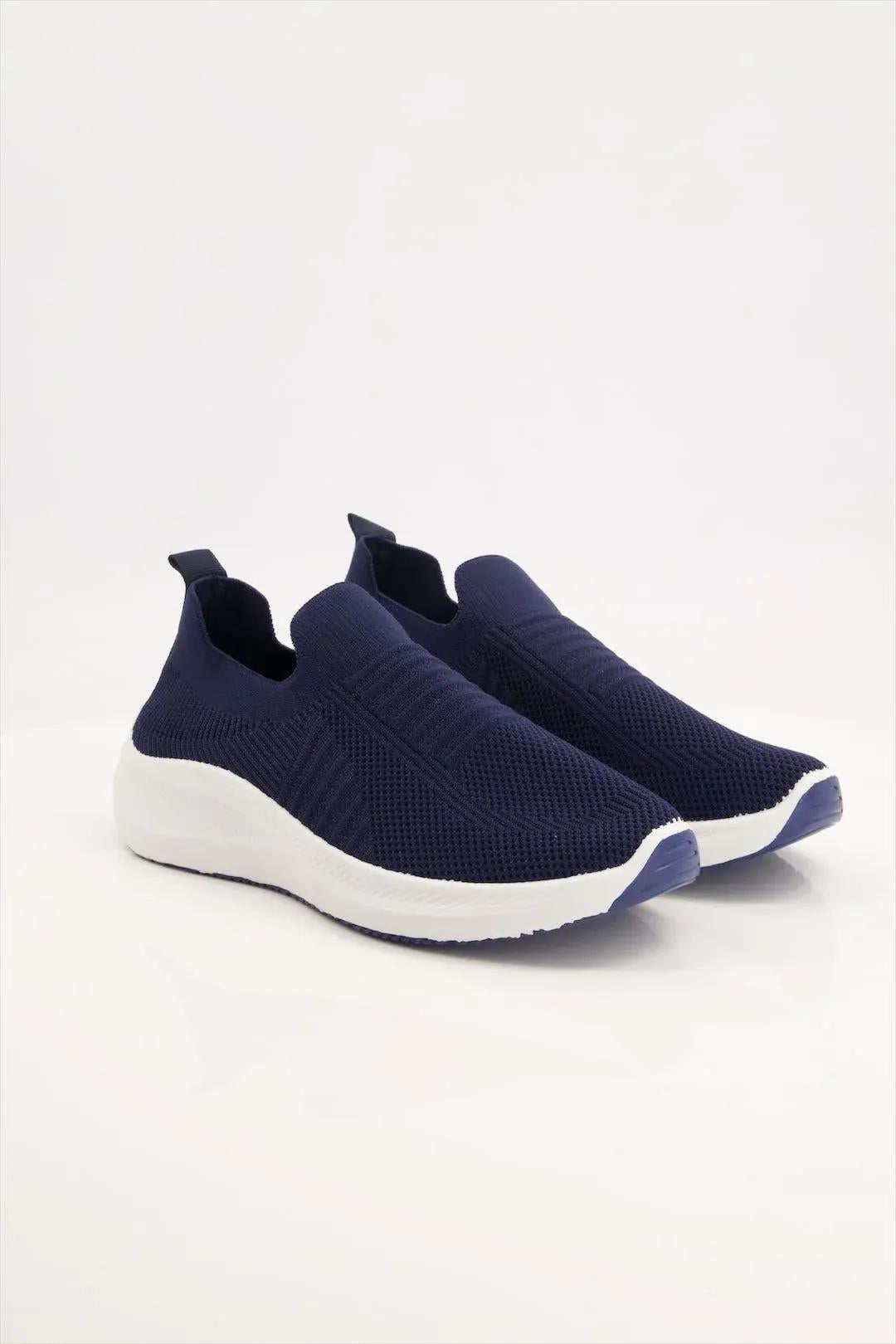 Casual men sneakers