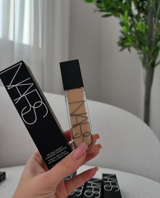 NARS full coverage creamy texture foundation