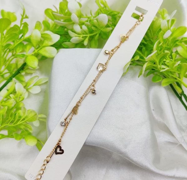 Elegant adjustable bracelet
